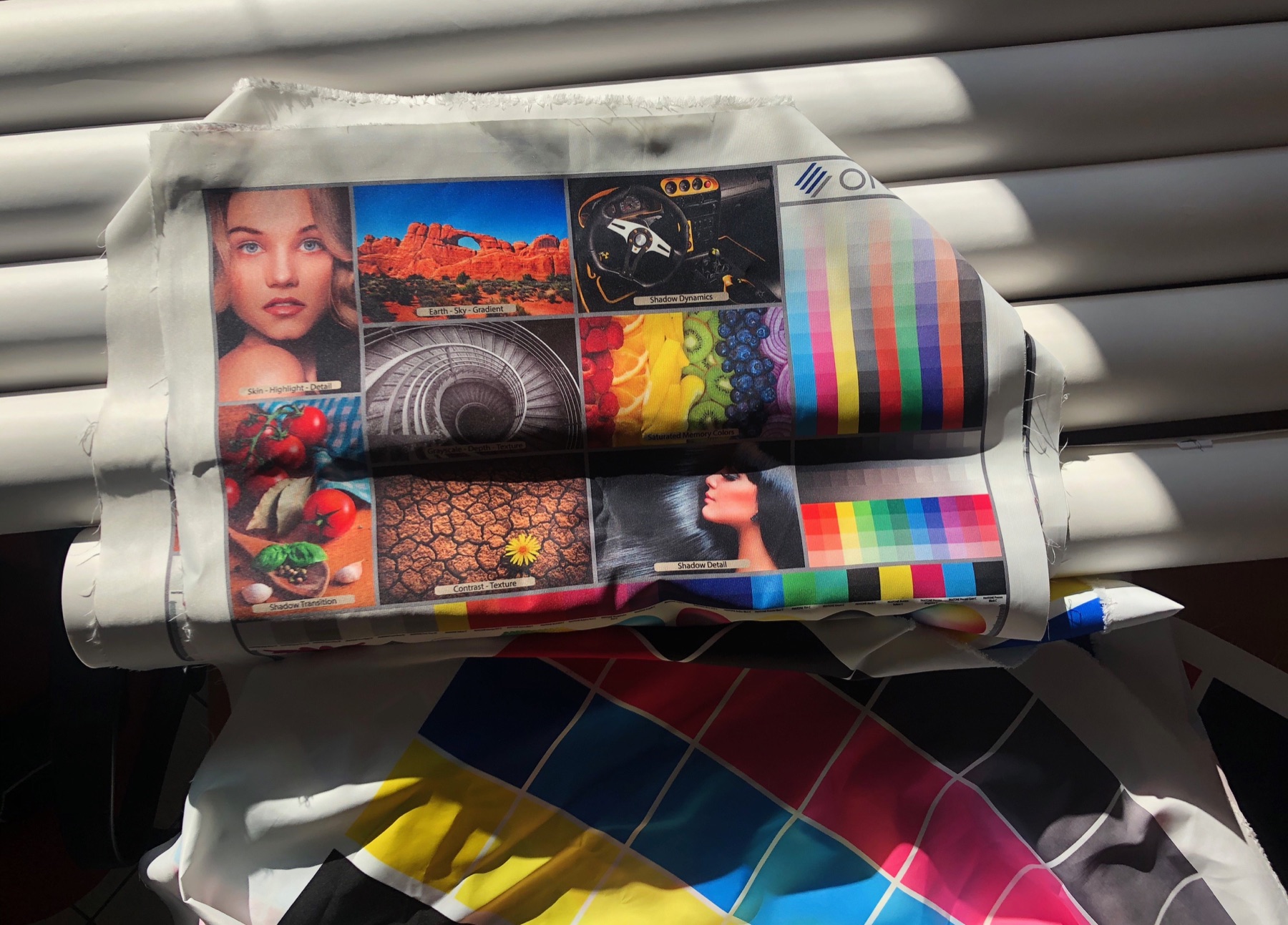 Carta de color sublimada